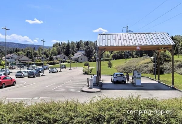 Stellplatz Lavans-lès-Saint-Claude — Photo 2