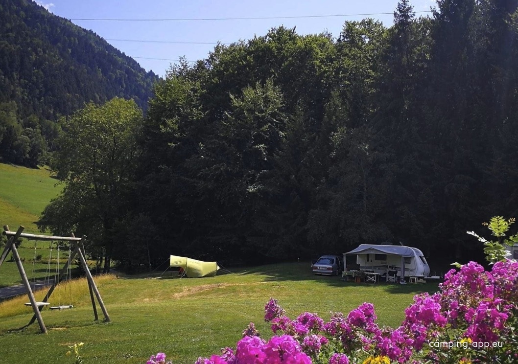 Area Du Val De Tamié - Camping & Rental - Privatisation — Camping in Faverges-Seythenex
