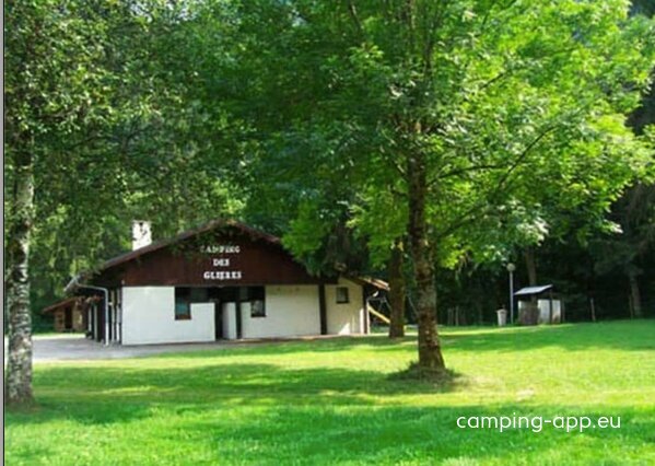 Camping Municipal Les Glières — Photo 6
