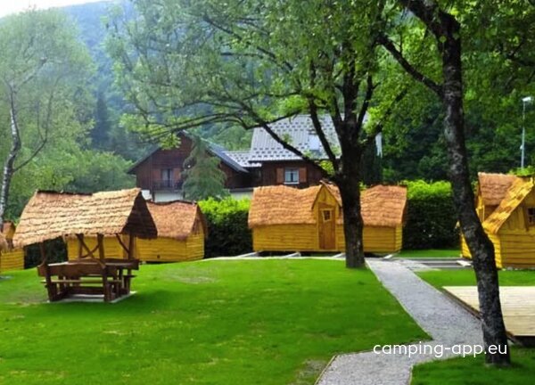 Camping Municipal Les Glières — Foto 2