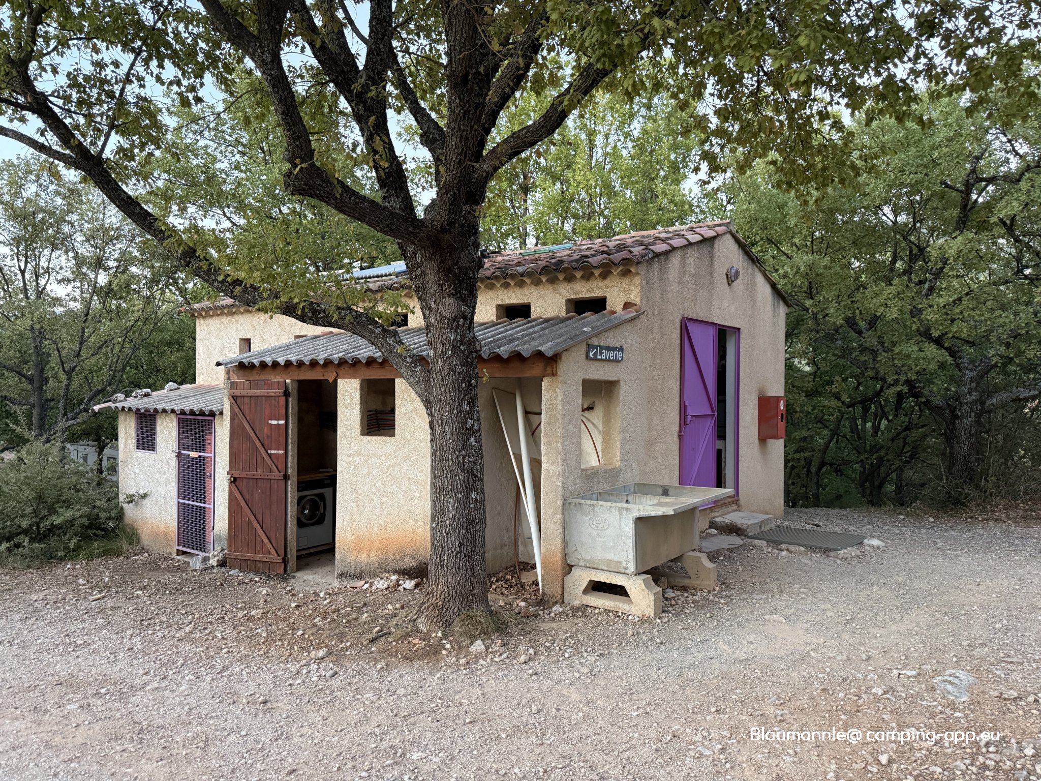 Camping Les Clos du Lac — Photo 3