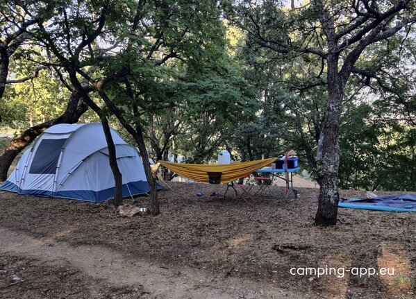 Camping Les Clos du Lac — Photo 4