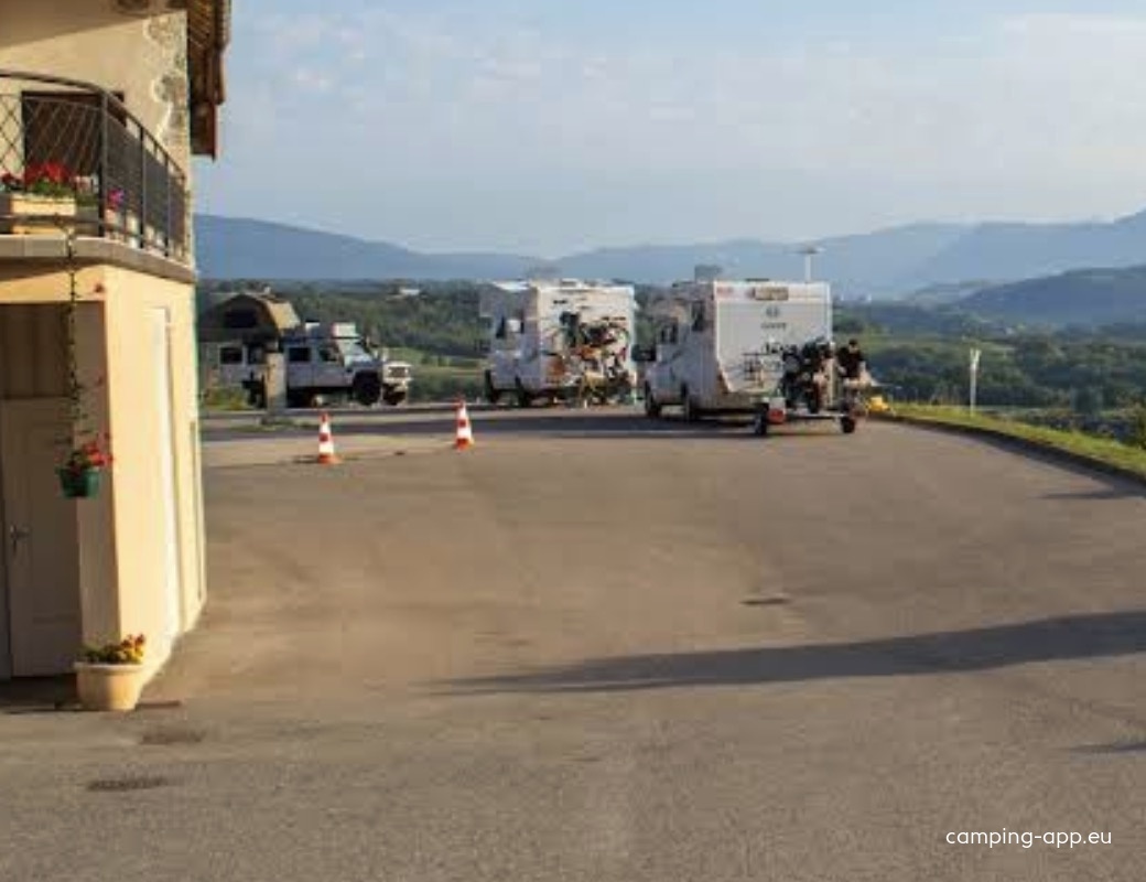 Stellplatz Corbonod — Winery in Corbonod