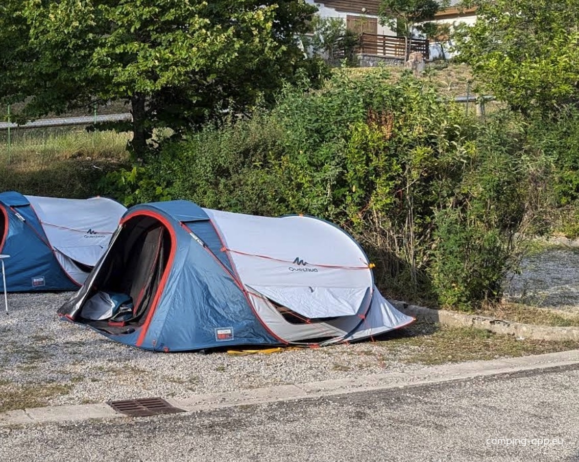 Camping le Cians — Kemp in Péone