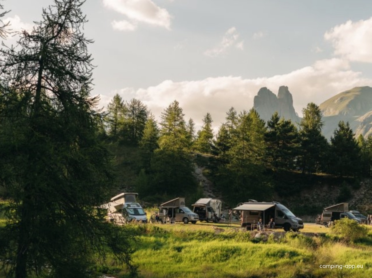 Camping Mistral — Kamp yeri in Acceglio