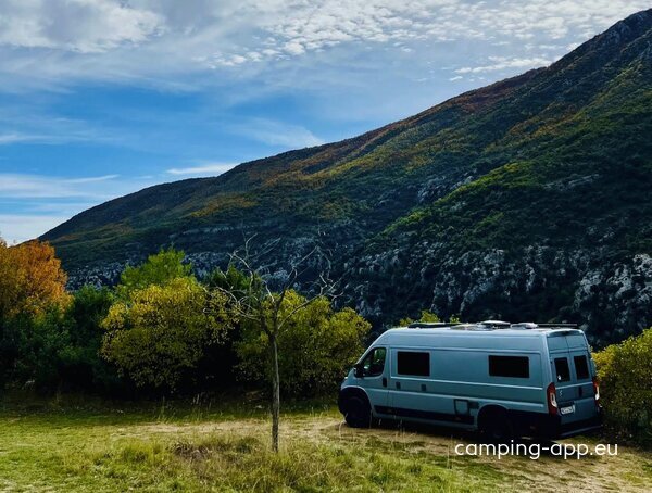 Camping à la fermede la Graou (max. 2,80 m Höhe) — Photo 2