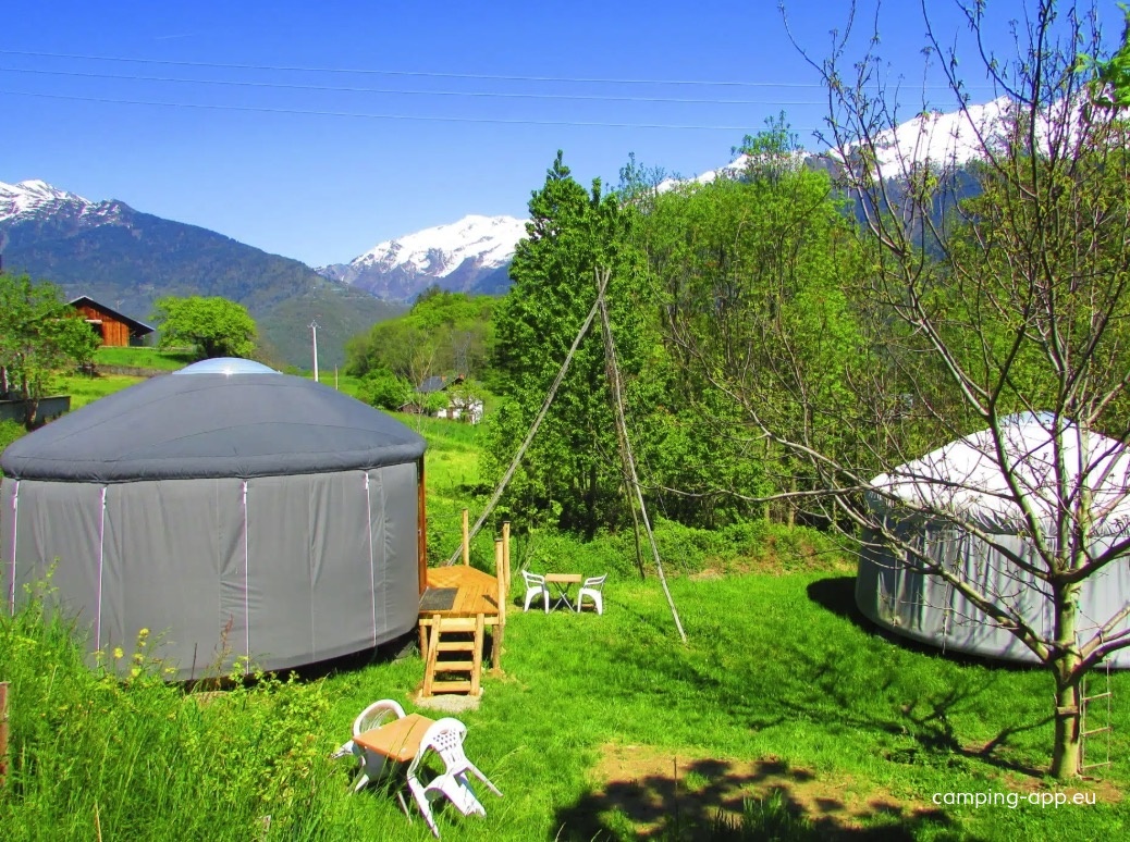 Maurienne Outdoor Eco Camping — Kemp in Saint-Georges-d'Hurtières