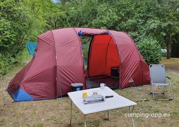 Camping Les Tourrelles — Photo 2