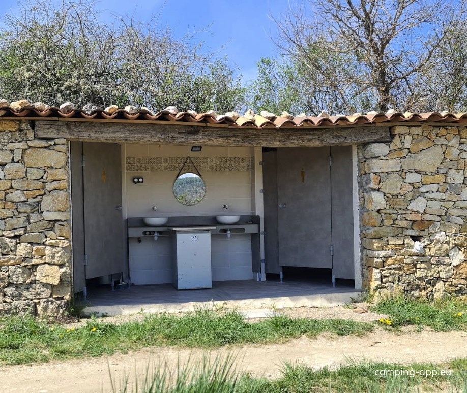 Camping de Trigance — Camping Site in Trigance