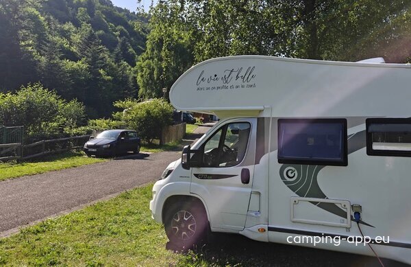 Camping-Bar les Verts Bois **