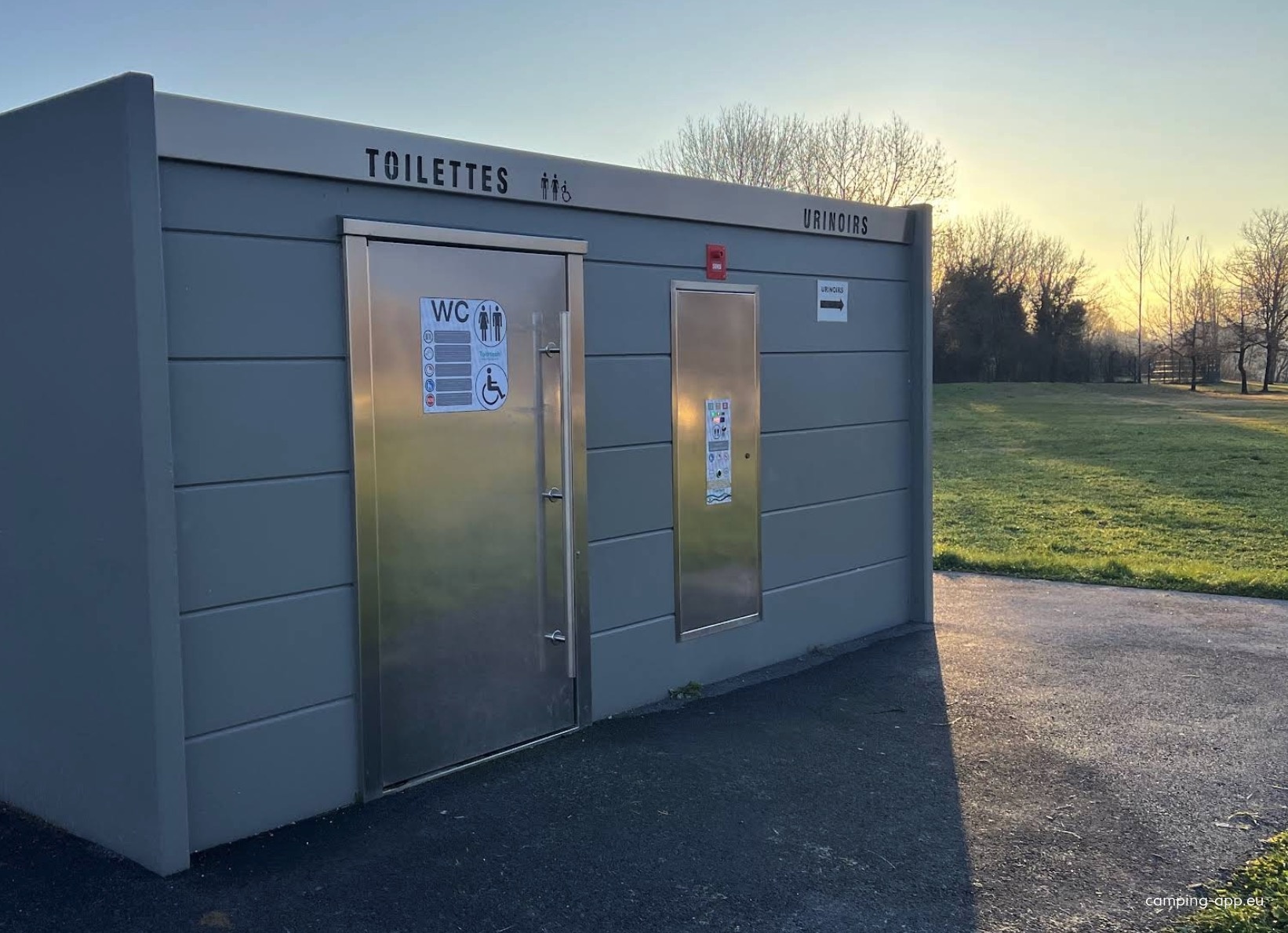 Stellplatz Grignon — Camperplaats in Grignon