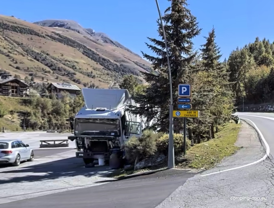 Stellplatz Les Deux Alpes — Area Autocaravanas in Les Deux Alpes