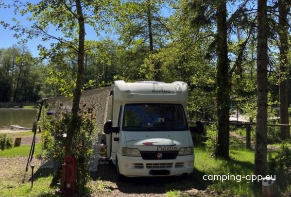 Camping Les Etangs de Saint Pancras **** (Naturisten Camping)