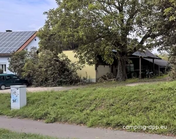 Stellplatz Weingut Kuhn — Foto 2