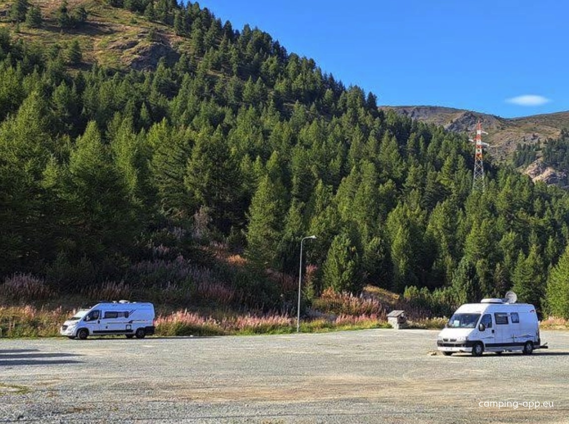 Stellplatz Sestriere — Sp. parking dla kamperów in Sestriere