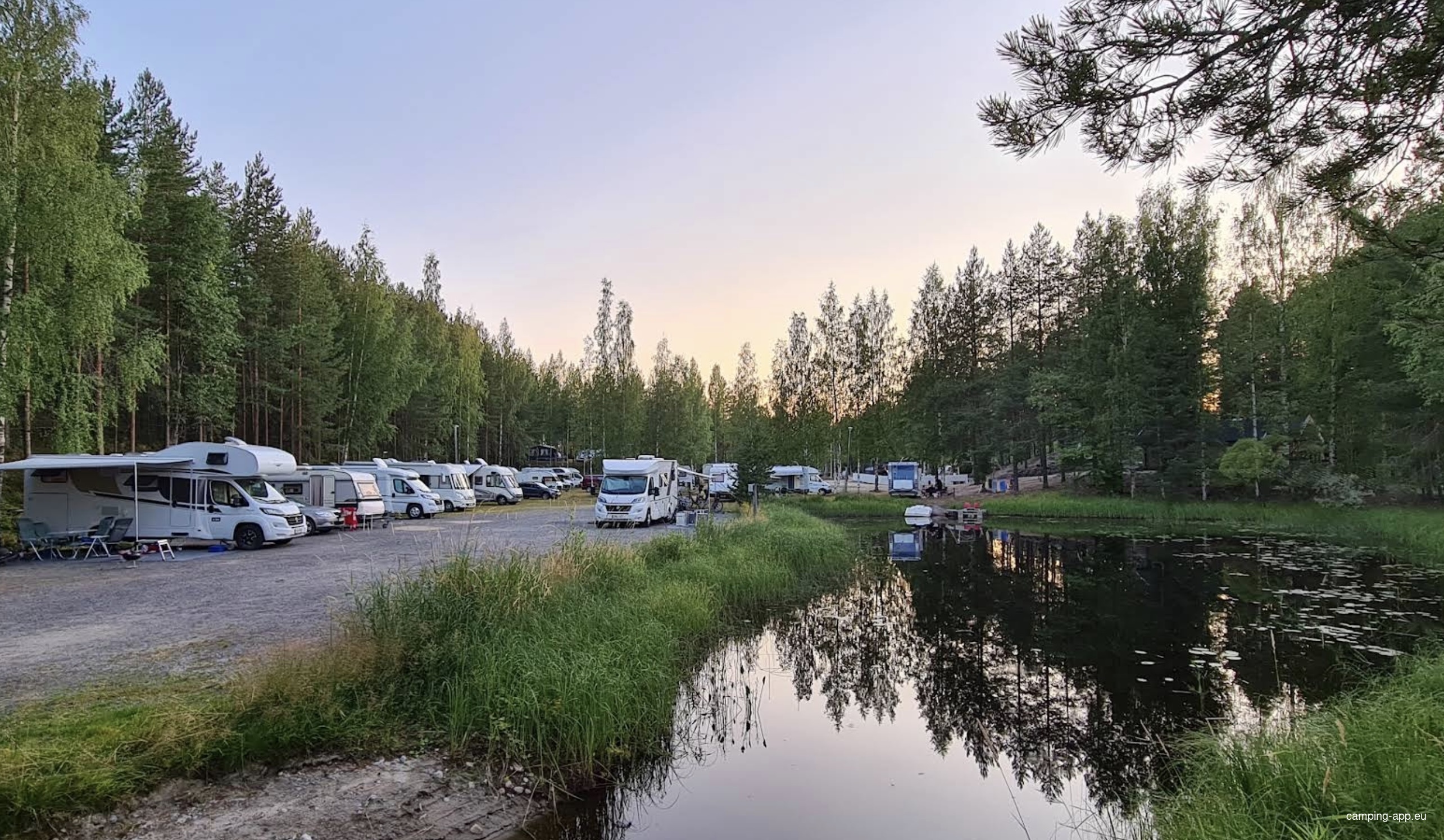 SF-Caravan Rekiniemi — Camping in Vuonislahti