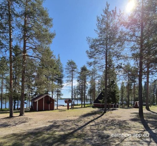 SF-Caravan Mellajärvi — Foto 2
