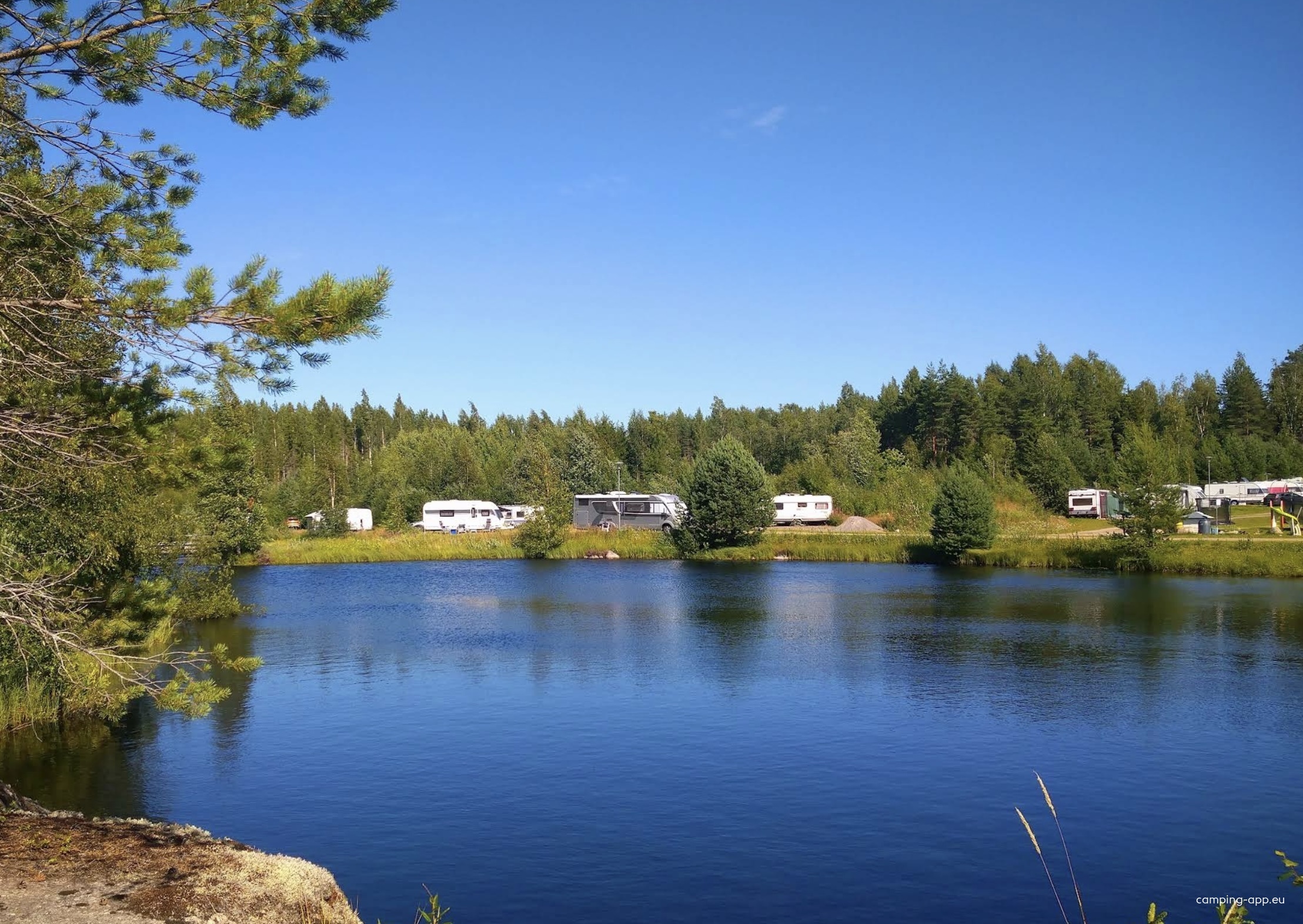 SF-Caravan Palvaanjärvi — Campingplads in Taavetti