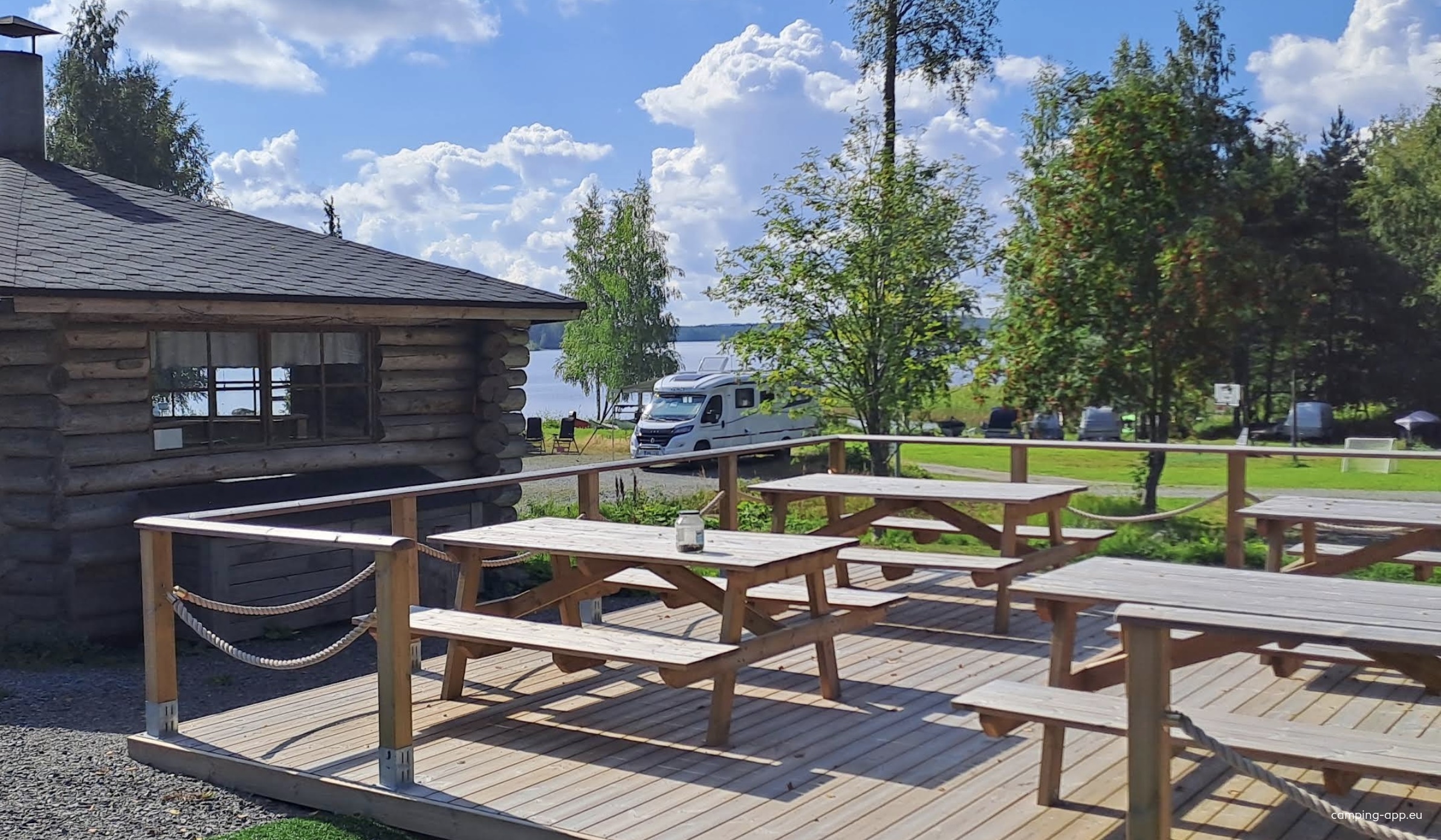SF-Caravan Etuniemi — Area da campeggio in Hirvensalmi