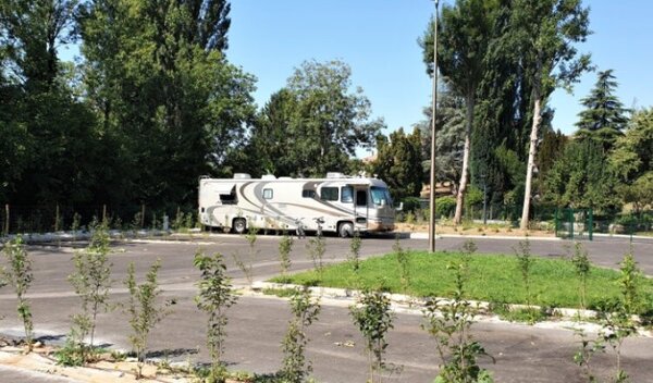 Stellplatz Saint-Vulbas (Ain) — Photo 3