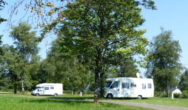 Aire de camping-car de Champagnac (Cantal) — Photo 3