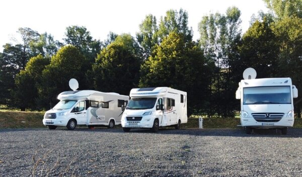 Aire de camping-car de Dienne (Cantal) — Photo 3