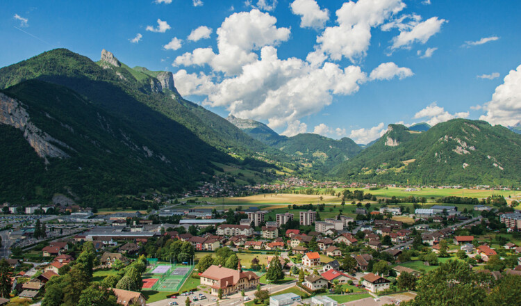 Aire de camping-car de Saint-Ferréol (Haute Savoie) — Camperplaats in Saint-Ferréol