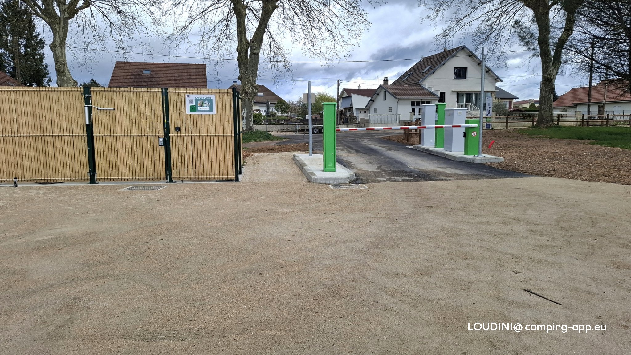 Aire de camping-car de Auxonne (Côte d'Or) — Photo 3