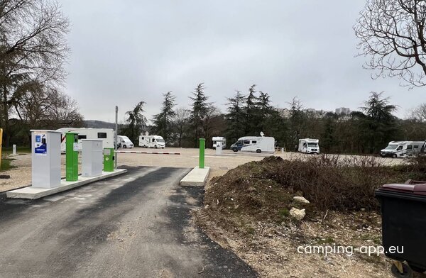 Aire de camping-car de Dijon - Plombières-lès-Dijon (Côte d'Or)