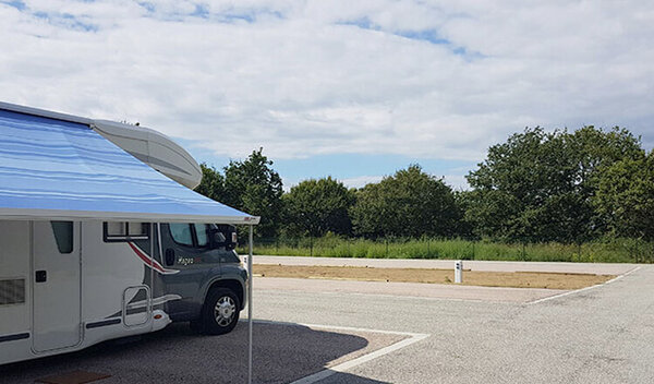 Aire de camping-car de Penestin, Salle des sports (Morbihan) — Photo 2