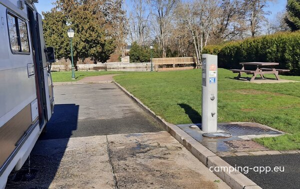 Aire de camping-car de Yèvres (Eure et Loir)