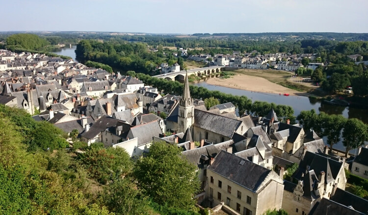Aire de camping-car de Saint-Genouph (Indre et Loire) — 露营车营地 in Saint-Genouph