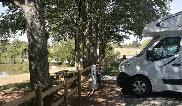 Aire de camping-car de Chaillac (Indre) — Photo 3