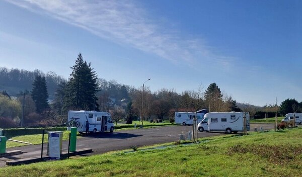 Aire de camping-car de Saint-Aignan (Loir et Cher) — Photo 3