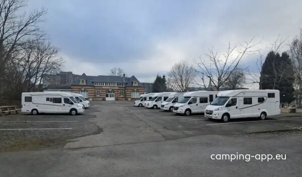 Aire de camping-car de l'École de Lisieux (Calvados)