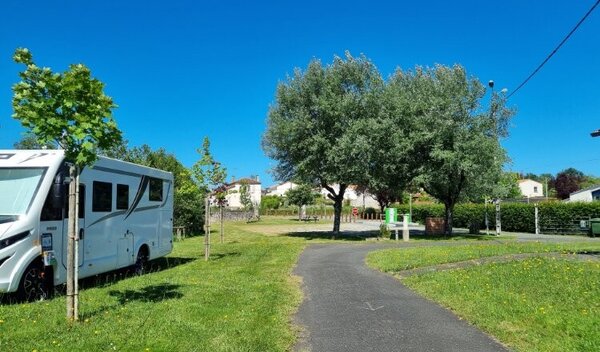 Camping de mon Village de Azay-sur-Thouet (Deux Sèvres)