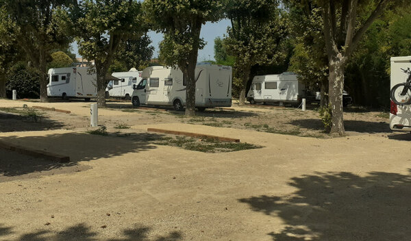 Camping de mon Village de Cadillac-sur-Garonne (Gironde) — Photo 2