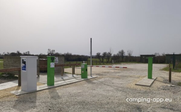 Aire de camping-car de Talais (Gironde)
