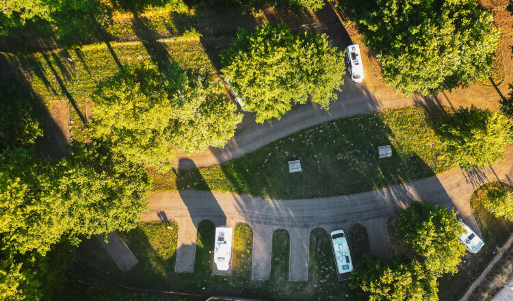 Aire de camping-car de Pontenx-les-Forges (Landes) — Stellplatz in Pontenx les Forges