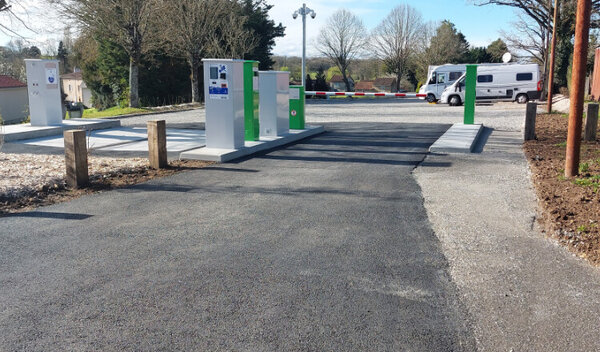 Aire de camping-car de Pressac (Vienne)