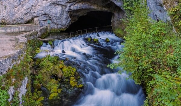 Aire de camping-car de Bélesta (Ariège) — Photo 2