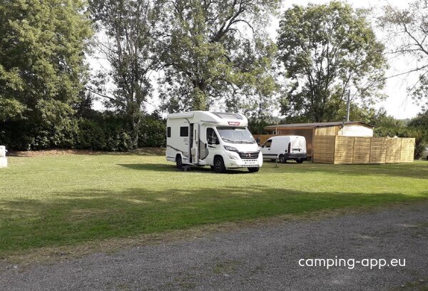 Aire de camping-car de Rabastens-de-bigorre (Hautes Pyrénées)