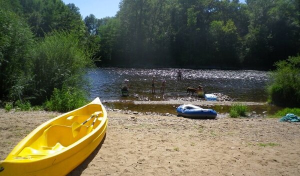 Aire de camping-car de Girac (Lot) — Photo 3