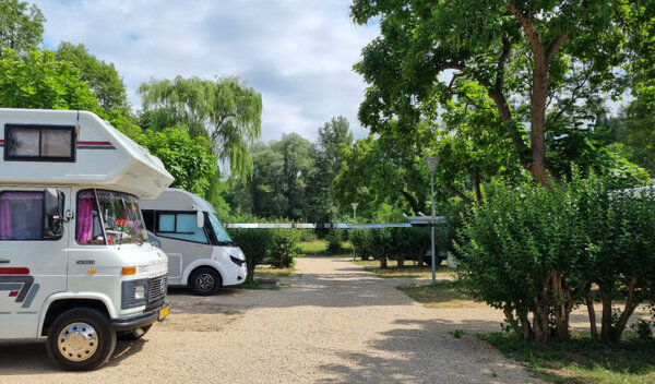 Aire de camping-car de Laguépie (Tarn et Garonne) — Photo 2