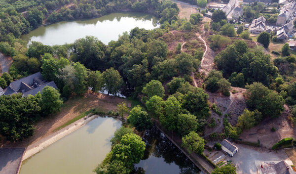 Aire de camping-car de Renazé (Mayenne) — Photo 2