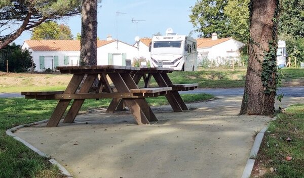 Aire de camping-car de Challans (Vendée) — Photo 2