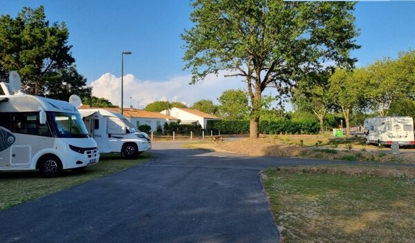 Aire de camping-car de Challans (Vendée) — Photo 3
