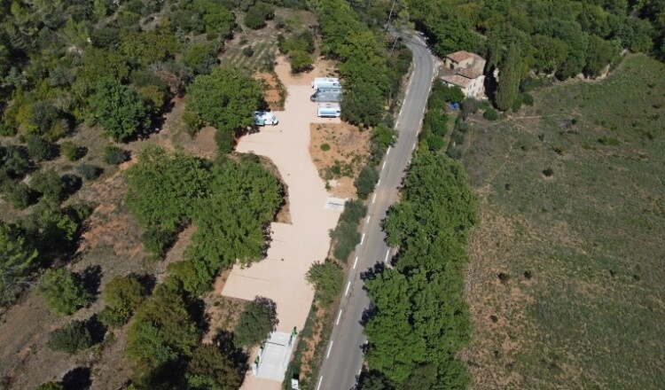Aire de camping-car de Cabasse, L'Abbaye (Var) — Karavan Sitesi in Cabasse