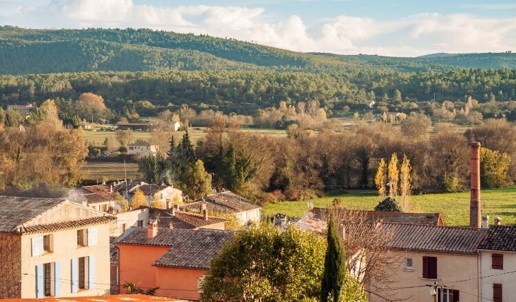 Aire de camping-car de Camps-la-Source (Var) — Campervan Site in Camps la Source