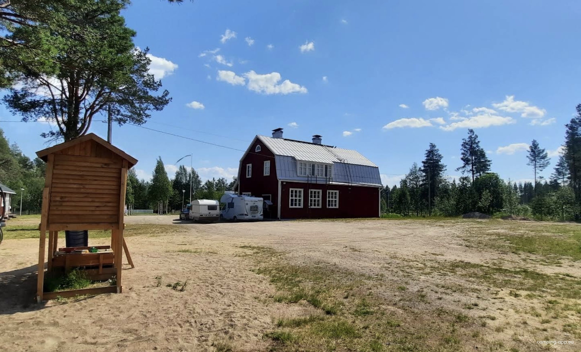 Tapionniemen kyläkartano — Camperplads in Kemijärvi